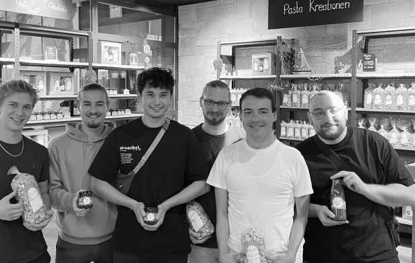 Team swiDOC mit Geschenken